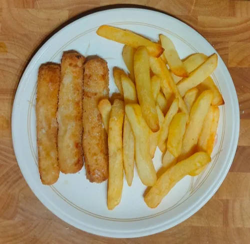 Fish fingers and chips