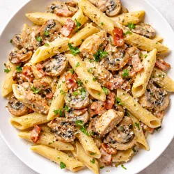 Chicken, bacon and mushroom pasta
